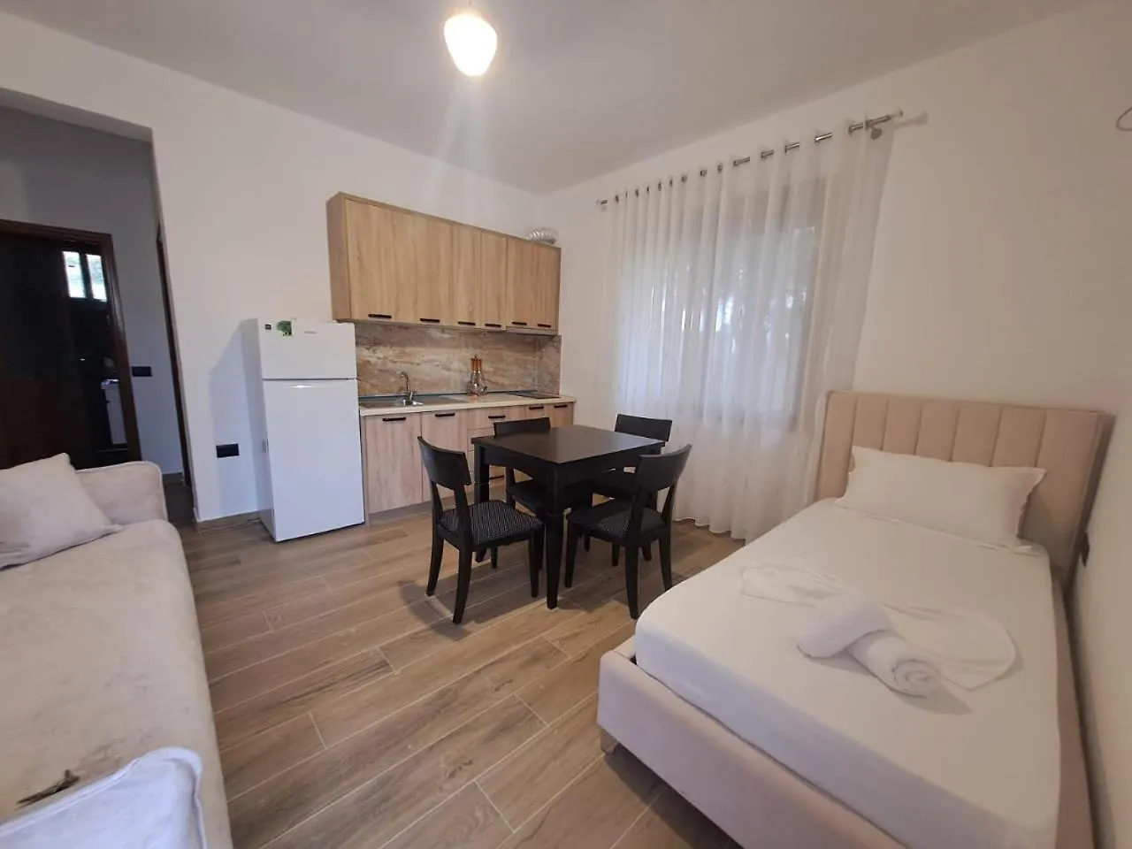 Vila Martini 0*, Vlorë